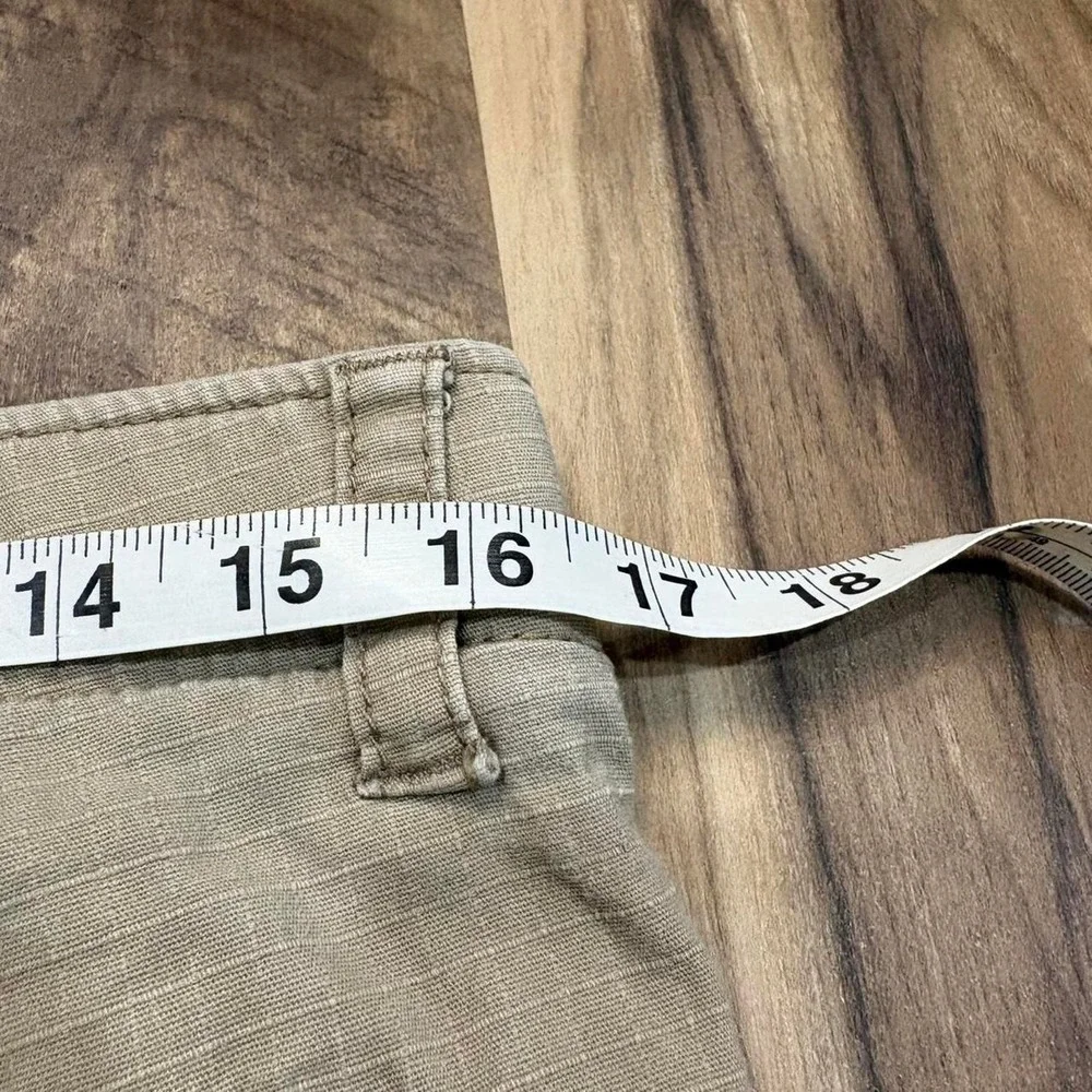 Vintage Y2K 2000s Baggy Urban Pipeline Utility Cargo Shorts Beige Zip Pocket